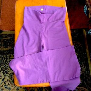 Pants/leggings yoga stretch boot leg pants in lavender really good quality